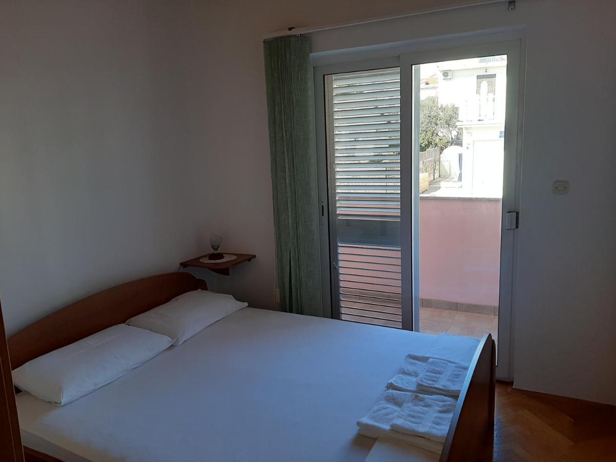 Apartments Ljulj Trogir Buitenkant foto